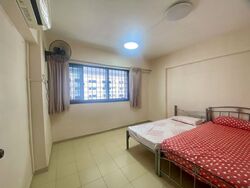 Blk 230 Hougang Avenue 1 (Hougang), HDB Executive #553621041